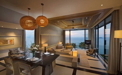 Oceanview Three Bedroom Pool Villa - Living Room & Dining Table