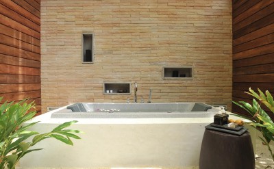 Lagoon_Villa_Bathroom-Quick Preset_1506x1000