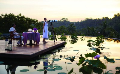 Romantic Dinner at Lotus Pond with Telescope
