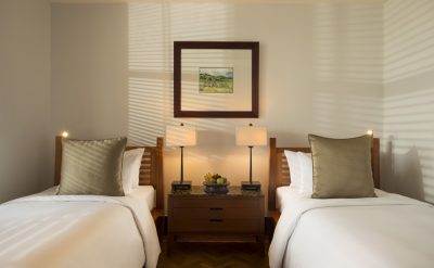 Two-Bedroom Suite - 2nd Twin Bed With Light