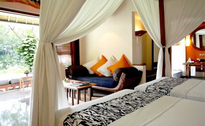 015 - villa interior