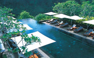 022 - main pool
