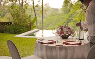 UMA pool suite romantic dinner