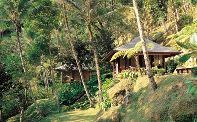 44164708-H1-COMO_Shambhala_bales