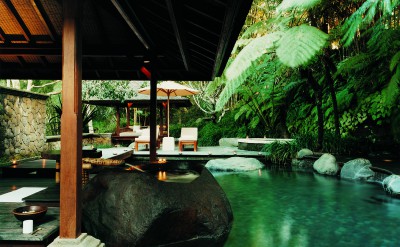 44183982-H1-Tirta_Ening_bathroom