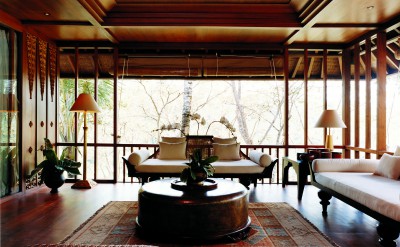 44184068-H1-Uma_Bona_COMO_Suite_living_area