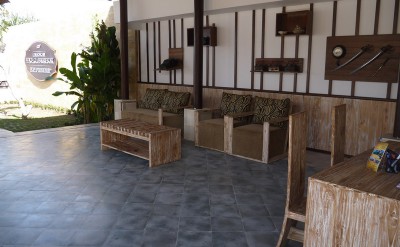 LOBBY-1