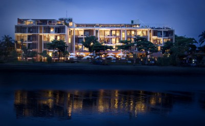 anantara building from beach side