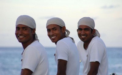39Maldivian smiles aboard Sensuelle-Quick Preset_1505x1000