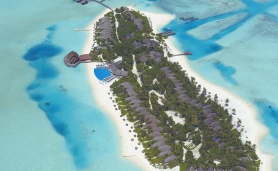 43417238-H1-Aerial_-_Anantara_Dhigu_Resort___Spa