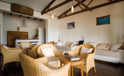 Coco-Palm-Dhuni-Kolhu-Seaplane-Lounge-Quick Preset_940x546