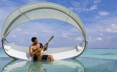 Niyama_Dec 2012_Presidential Pool Villa Guitar-7771 LR