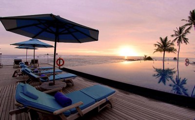 Pool-sunset-AVM_708