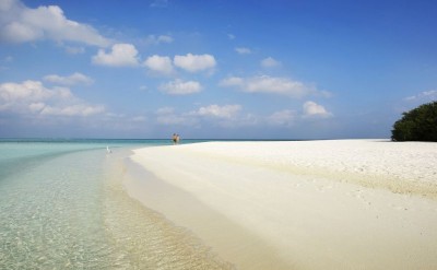 Velassaru_1259100005