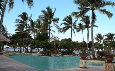 lagoon pool horizon