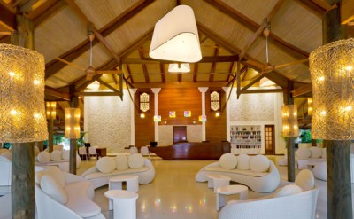 007-Reception