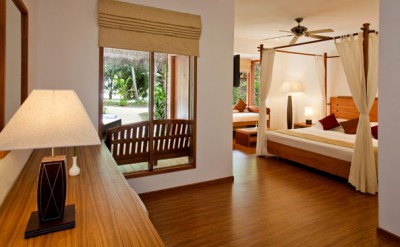 010-Beach-Villas-with-Jacuzzi