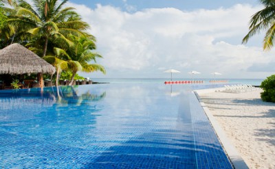 012-Infinity-Pool