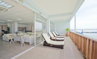 034-Airport-Lounge-at-Seaplane-Terminal