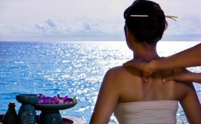 25557438-H1-BTMVMV_0708_IG_Spa_Outdoor Massage_F70
