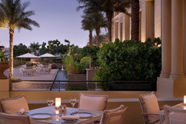 Vanitas_Restaurant_Terrace